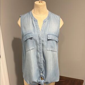 Chicos Chambray Tie Sleeveless Top Size 1